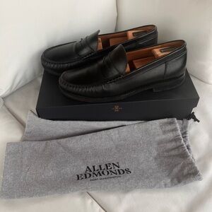 Allen Edmonds "Newman" Penny Loafer | Size 12-D | Black | Box + Travel Bag